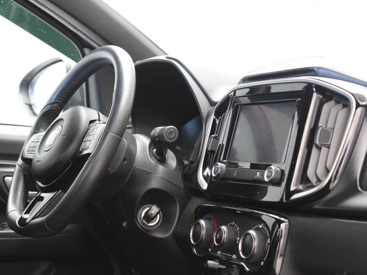 FIAT STRADA VOLCANO 2023