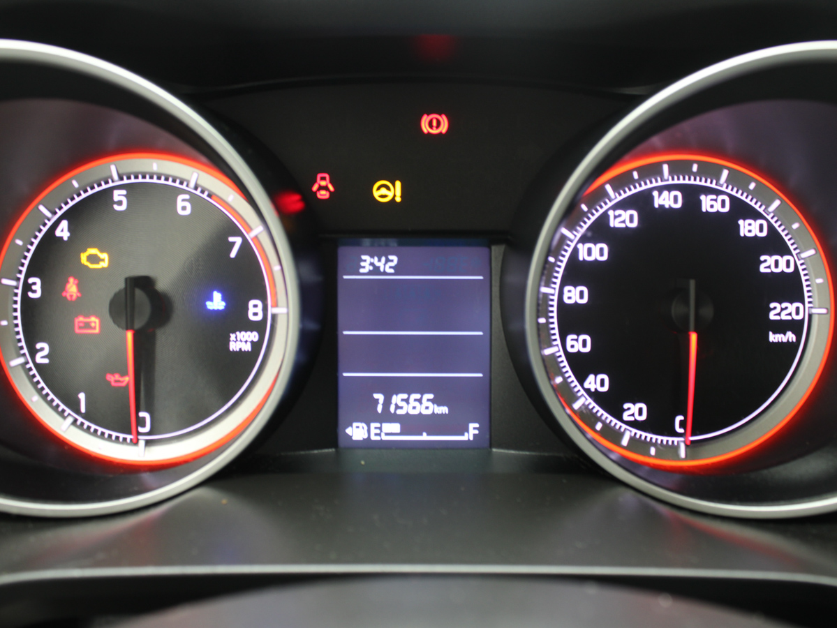 SUZUKI SWIFT GL 2022