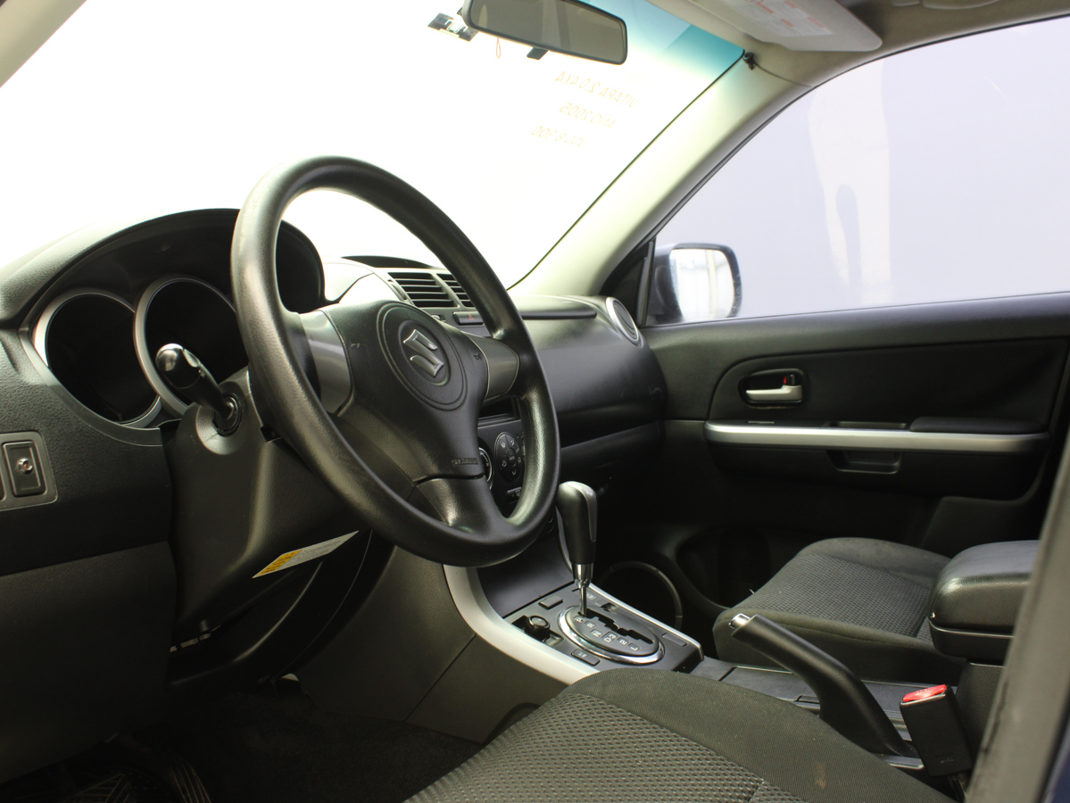 SUZUKI VITARA AT 4X4 2005