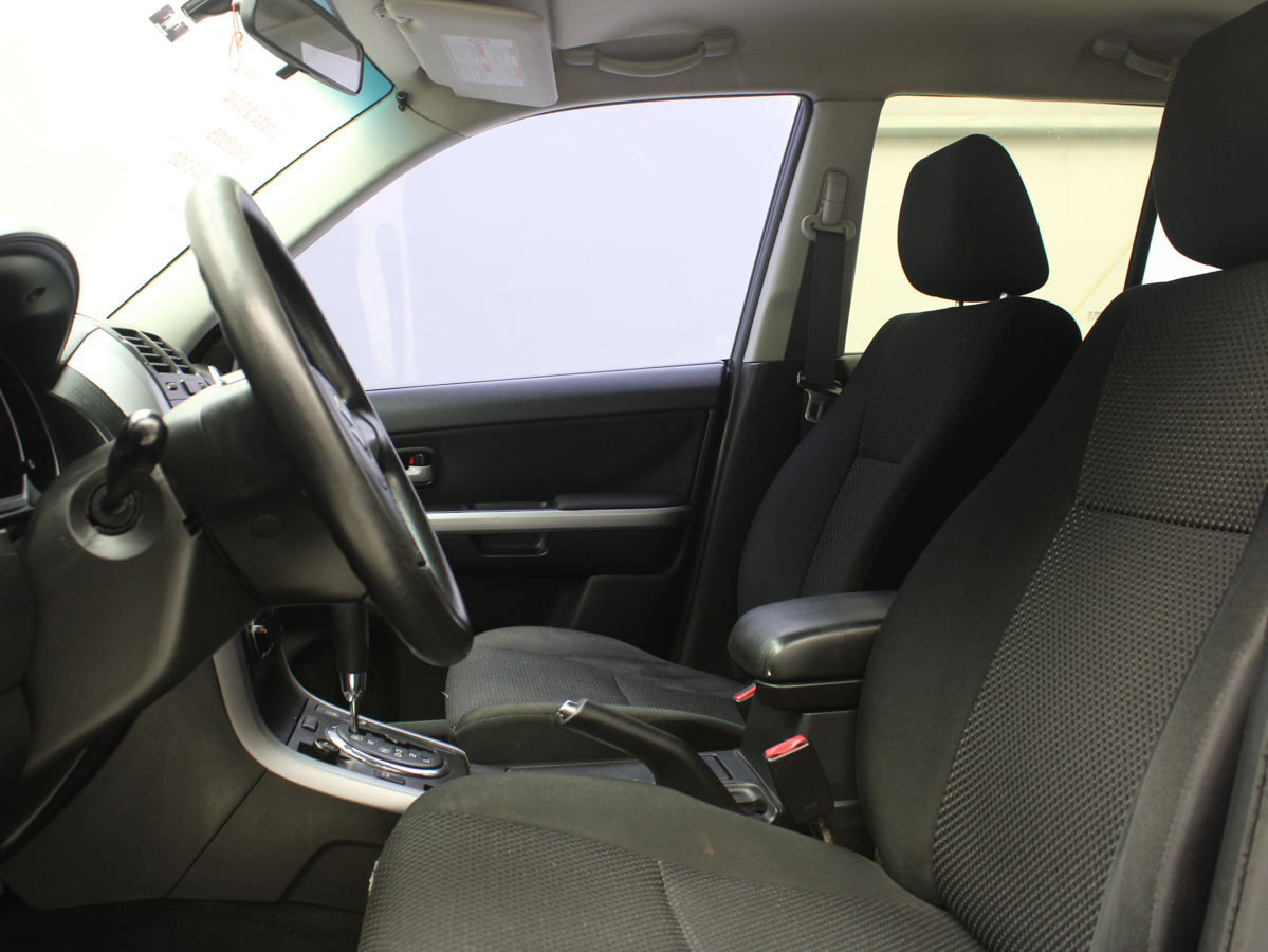 SUZUKI VITARA AT 4X4 2005