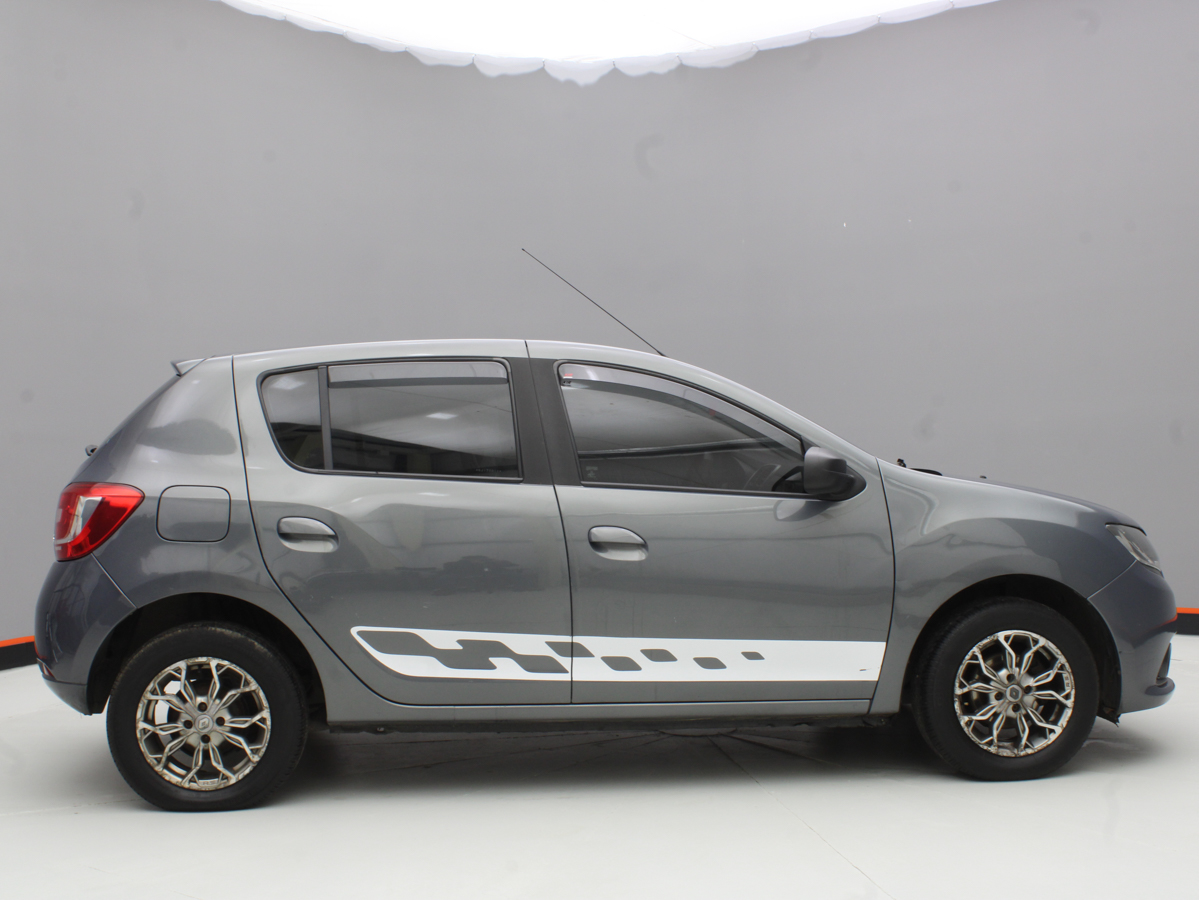 RENAULT SANDERO 2016