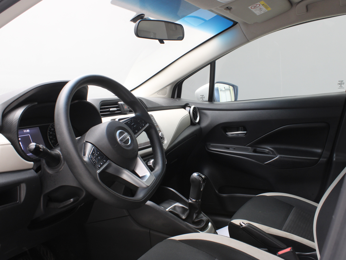 NISSAN VERSA ADVANCE 2022