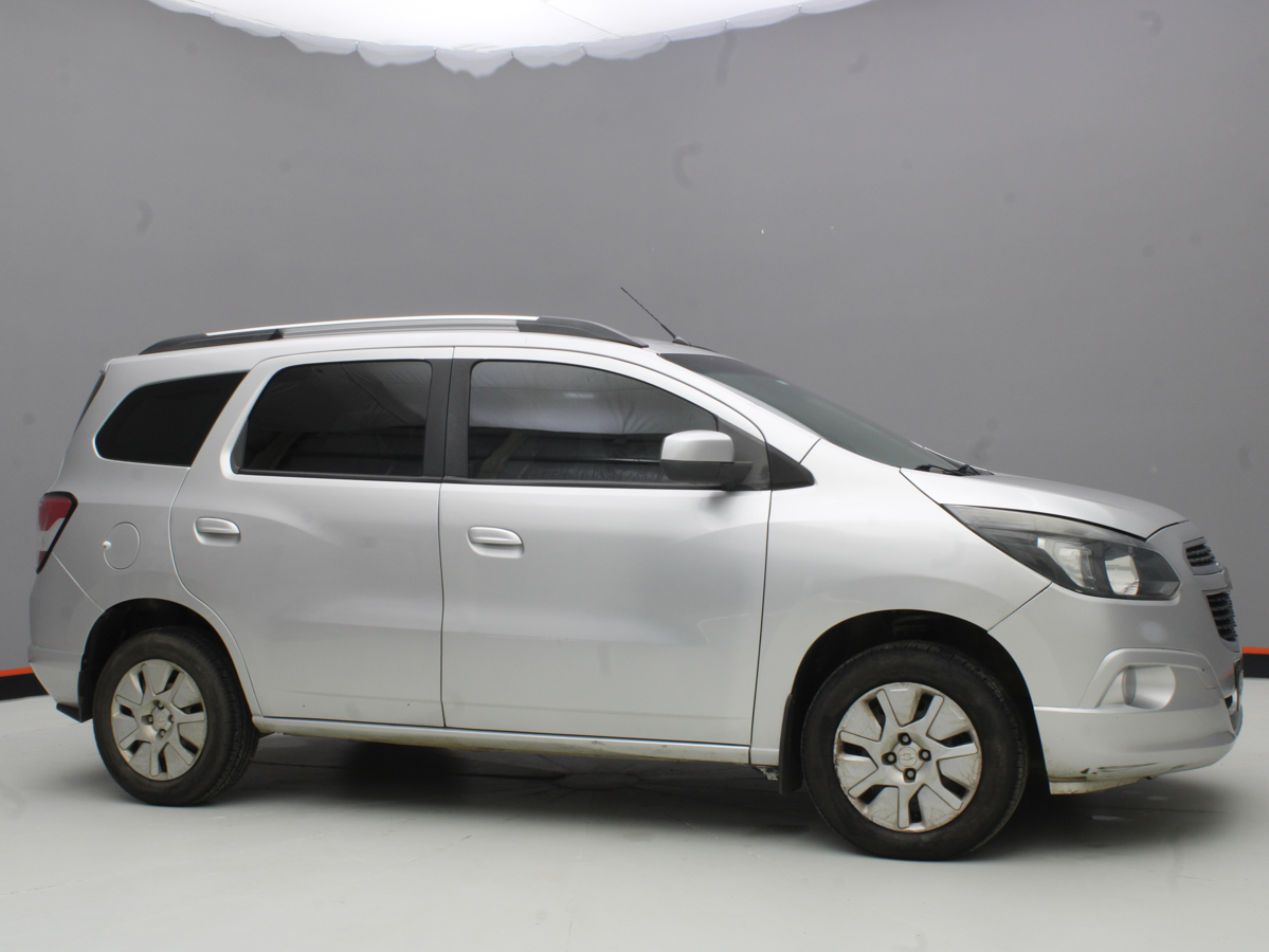 CHEVROLET SPIN LT 2016