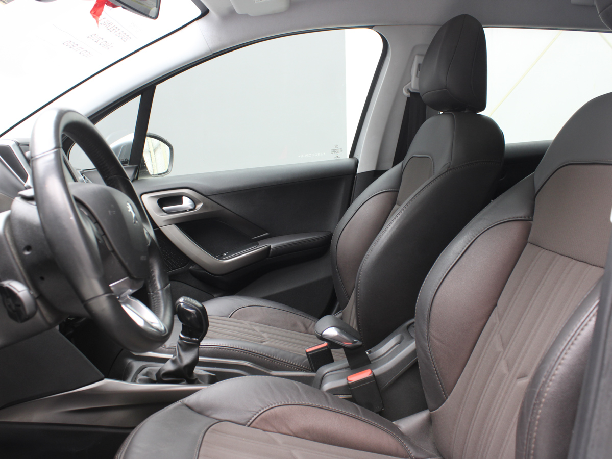 PEUGEOT 2008 FELINE 2018