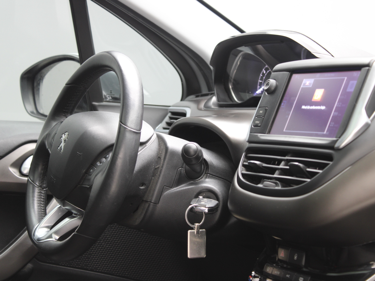PEUGEOT 2008 FELINE 2018