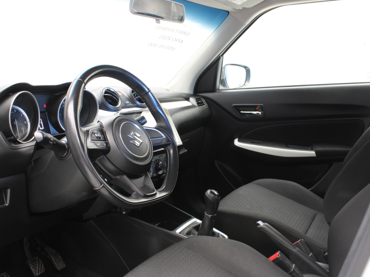 SUZUKI SWIFT GL HYBRID 2023