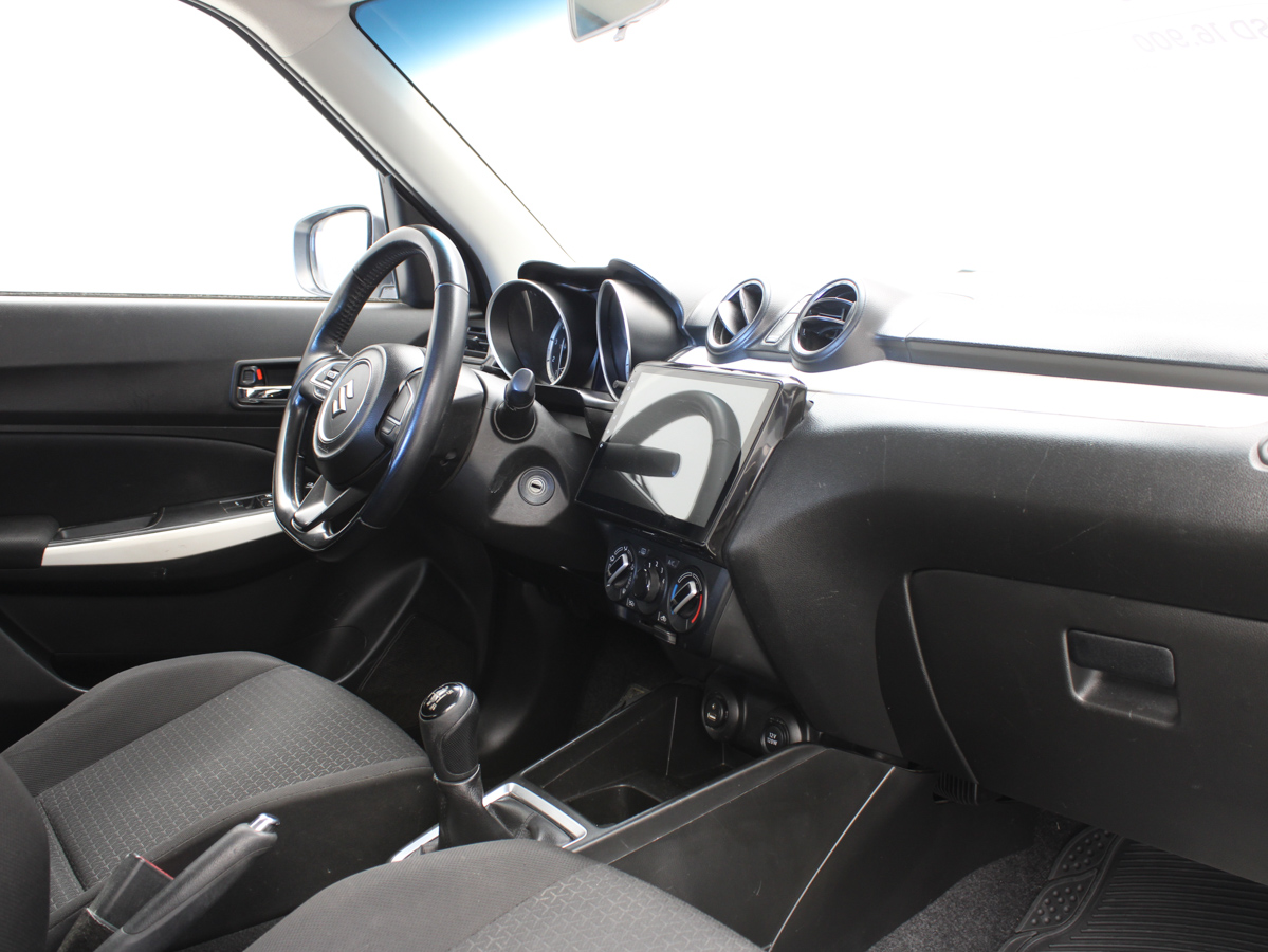 SUZUKI SWIFT GL HYBRID 2023