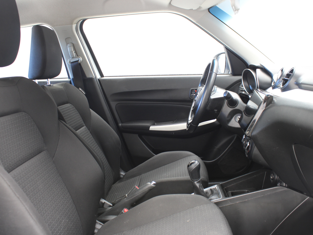 SUZUKI SWIFT GL HYBRID 2023