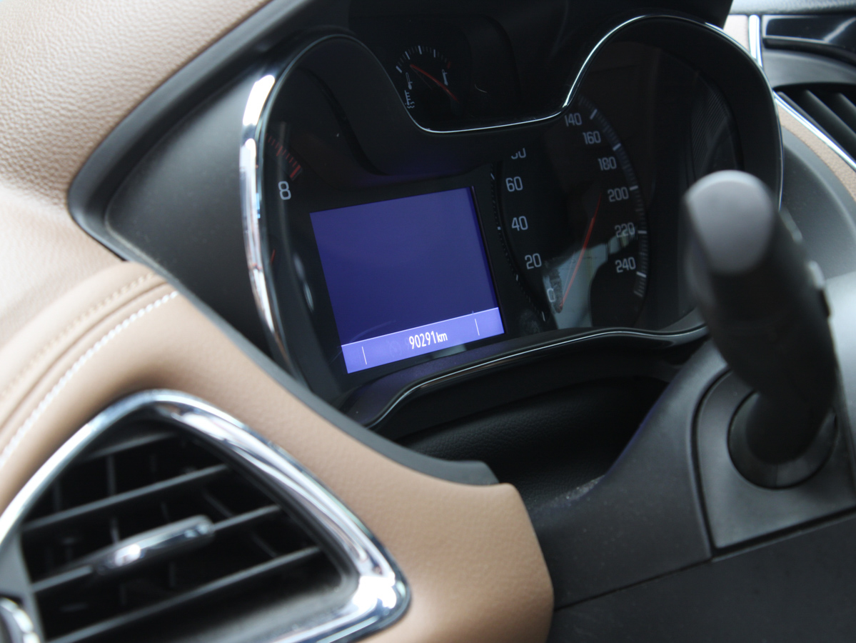 CHEVROLET CRUZE PREMIER 2022