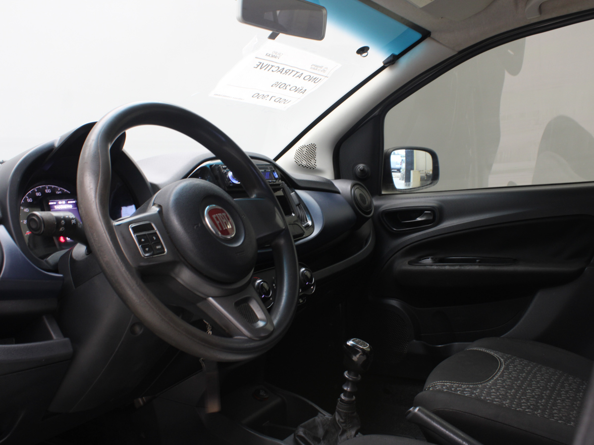 FIAT UNO ATTRACTIVE 2016