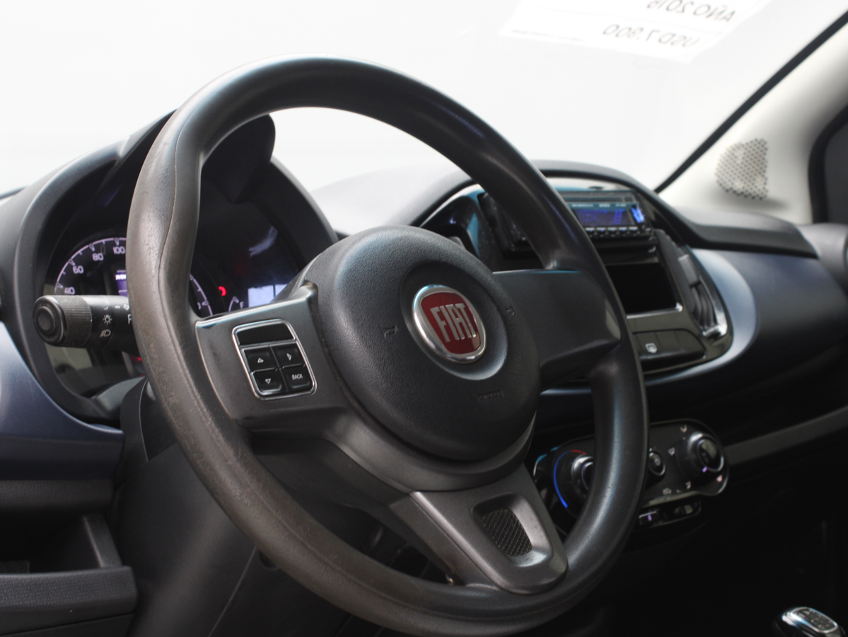 FIAT UNO ATTRACTIVE 2016