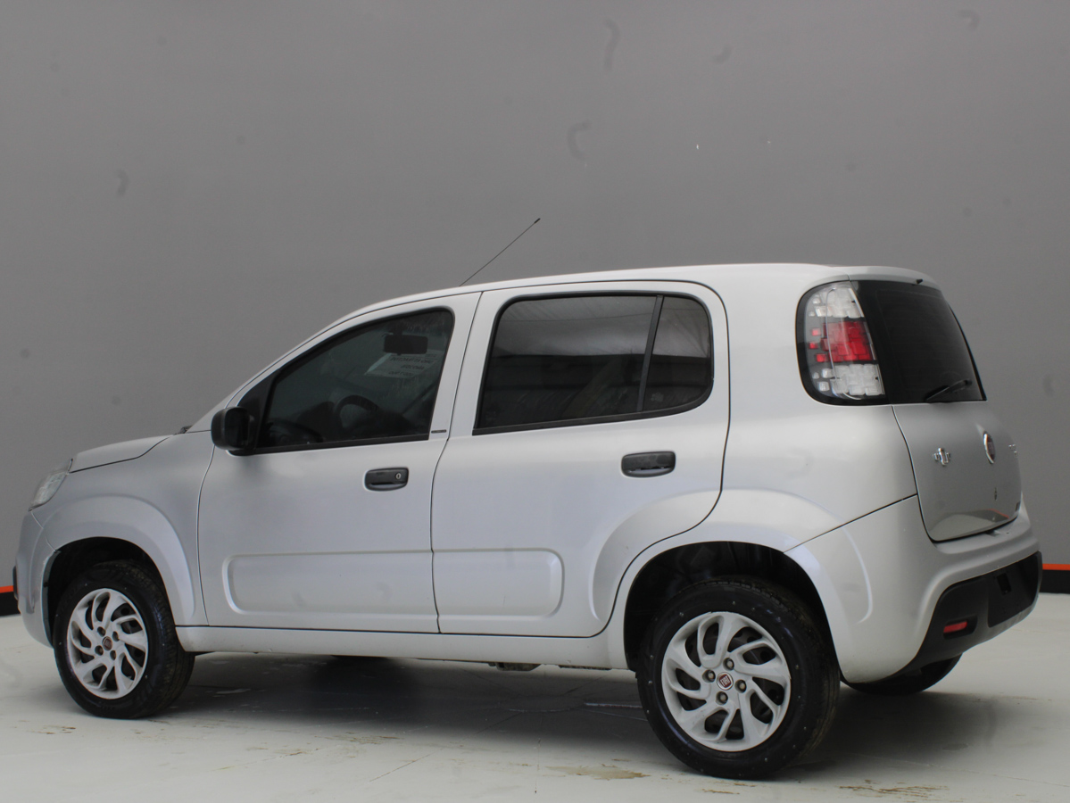 FIAT UNO ATTRACTIVE 2016