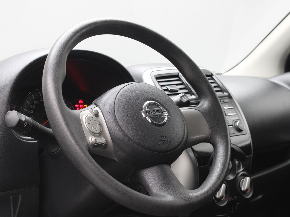 NISSAN MARCH 2015