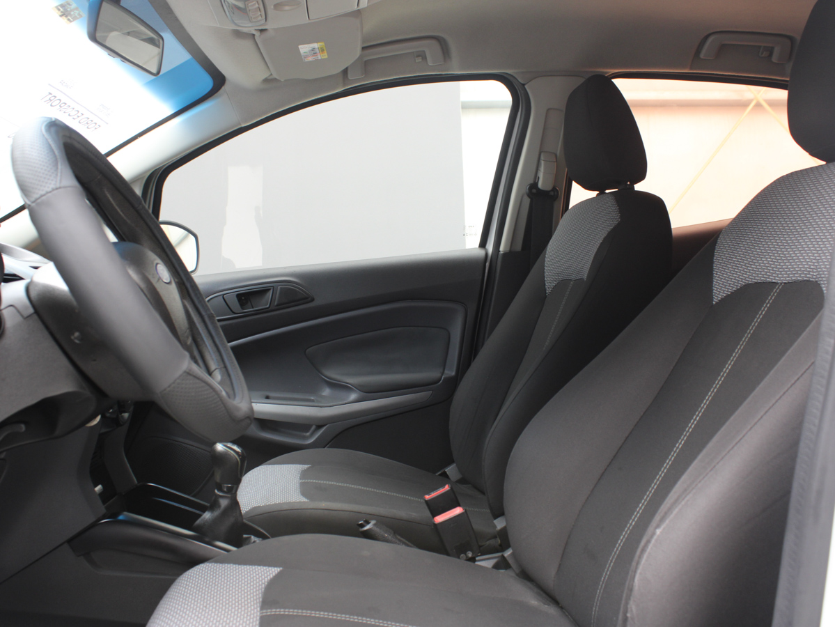 FORD ECOSPORT 2017