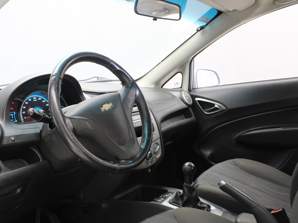 CHEVROLET SAIL LT 2014
