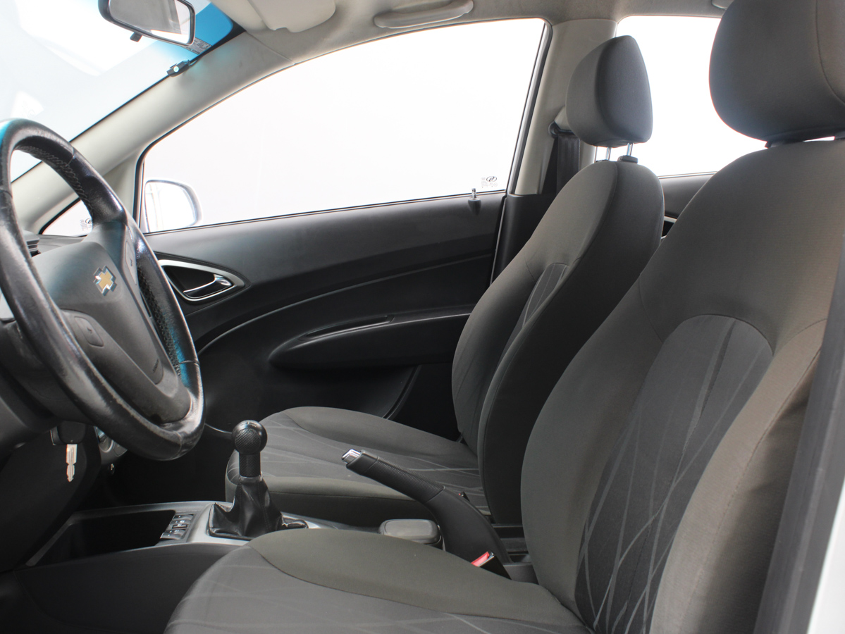 CHEVROLET SAIL LT 2014
