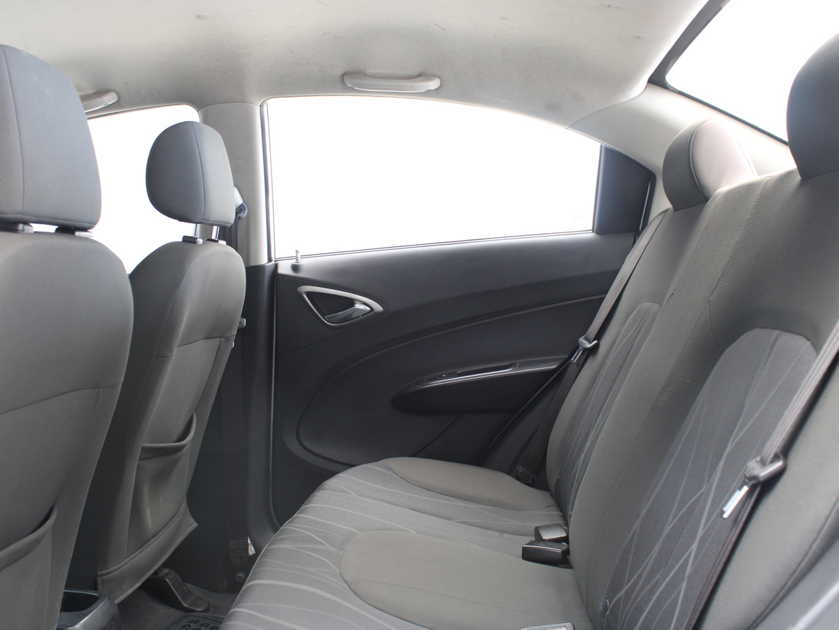 CHEVROLET SAIL LT 2014