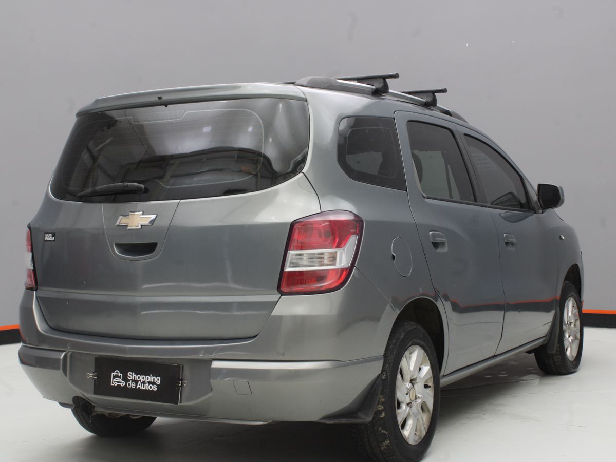 CHEVROLET SPIN 7 LTZ AT 2014