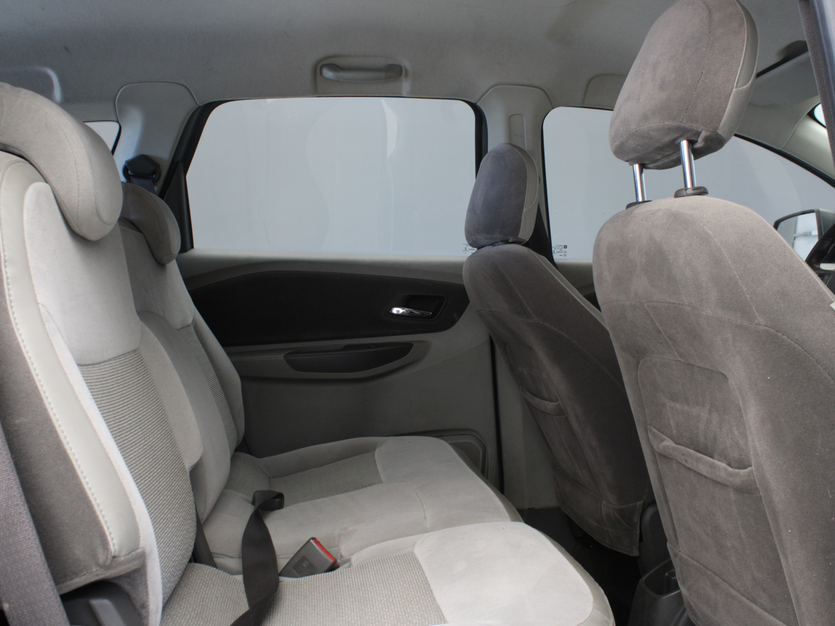 CHEVROLET SPIN 7 LTZ AT 2014