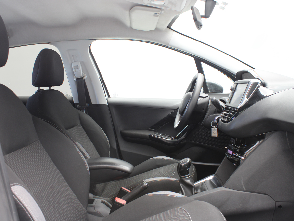 PEUGEOT 208 ACTIVE 2016