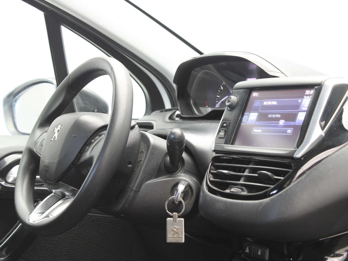PEUGEOT 208 ACTIVE 2016