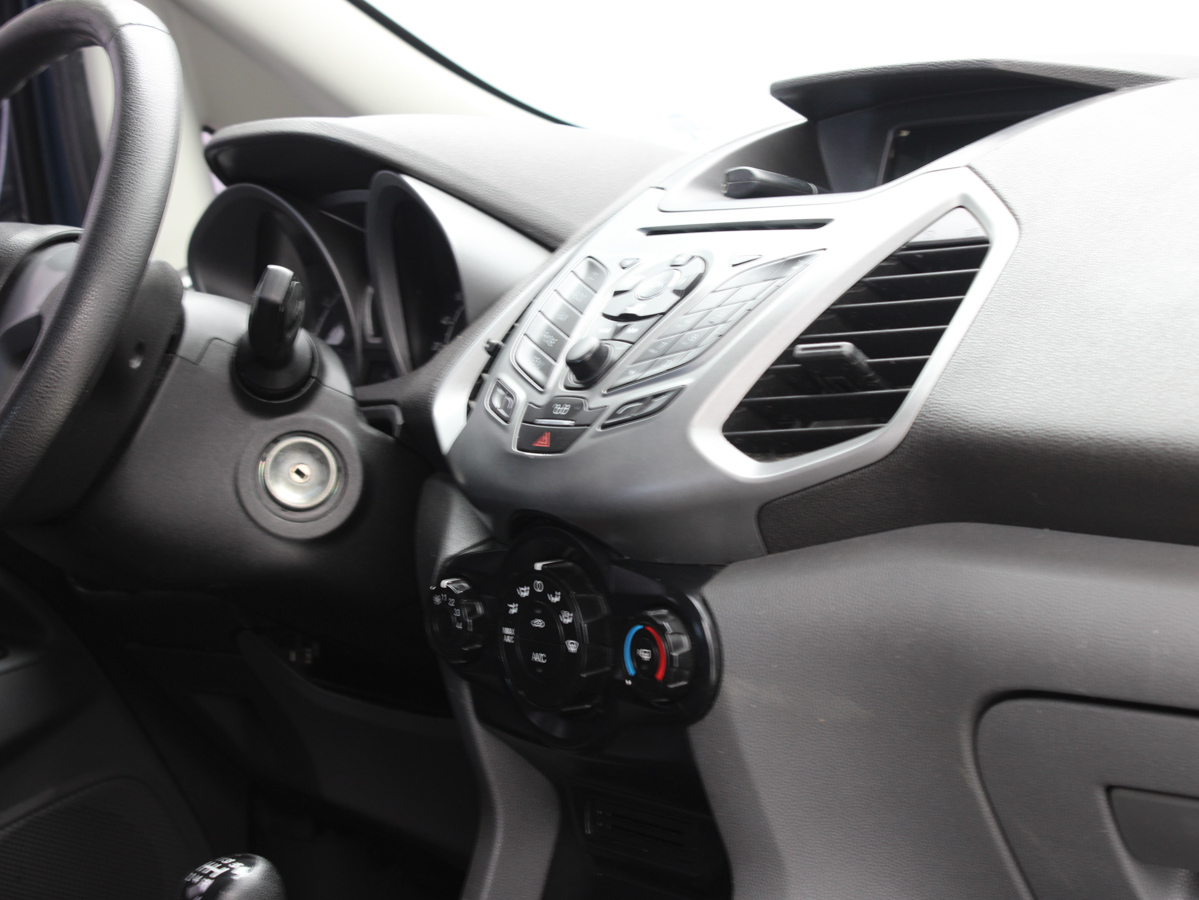 FORD ECOSPORT 2013