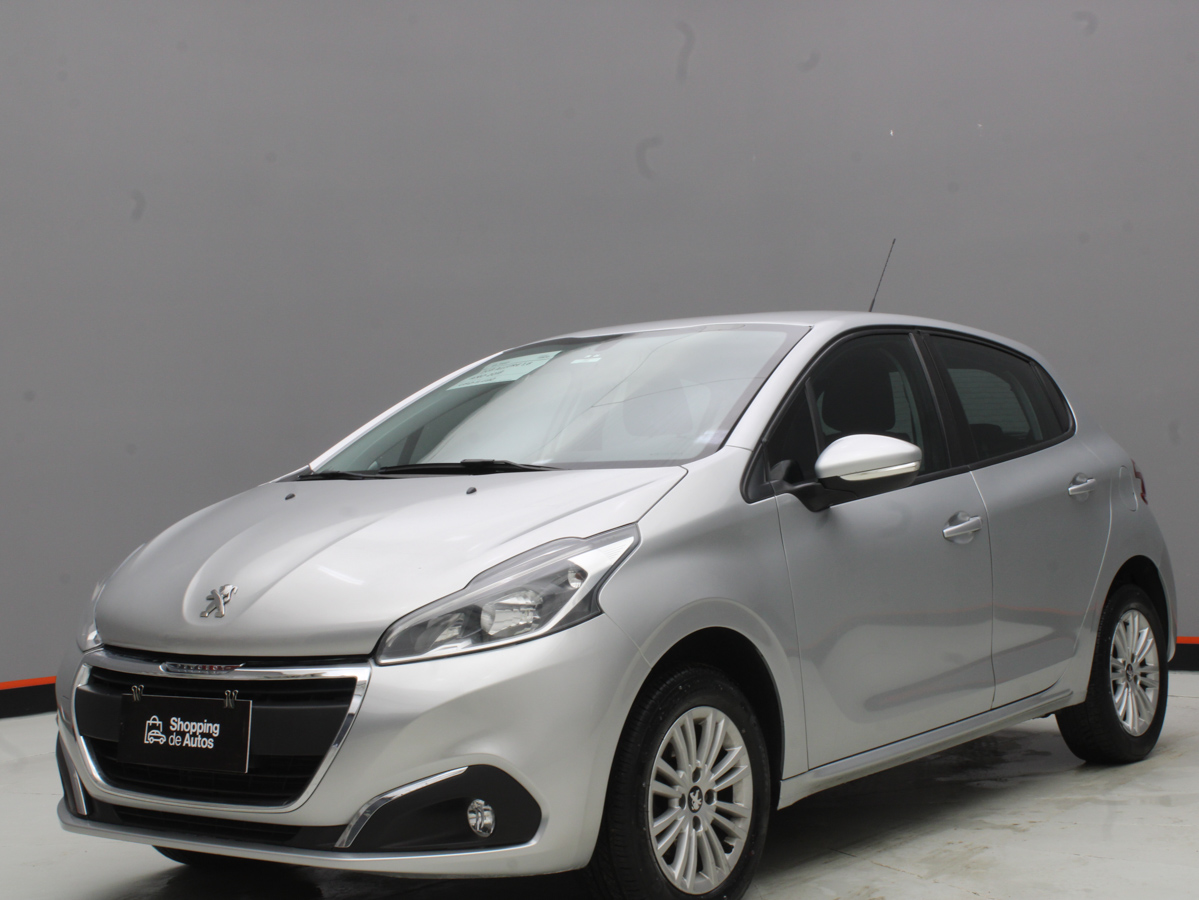 PEUGEOT 208 ALLURE AT 2018