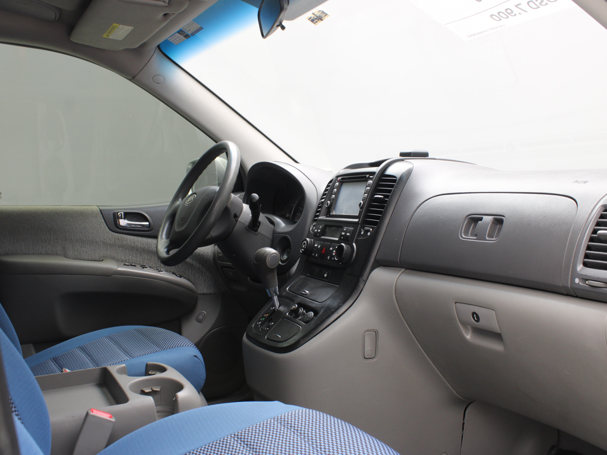 KIA CARNIVAL 2006
