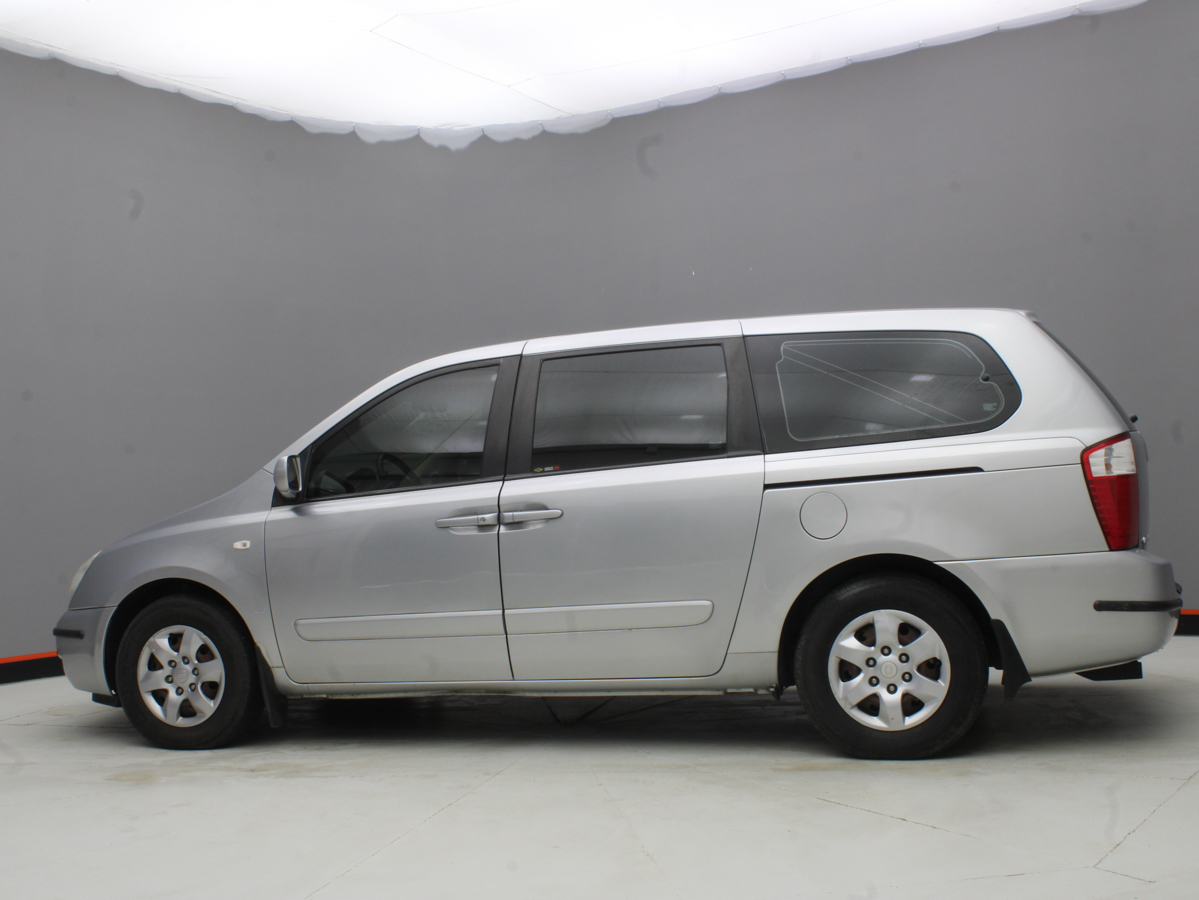 KIA CARNIVAL 2006