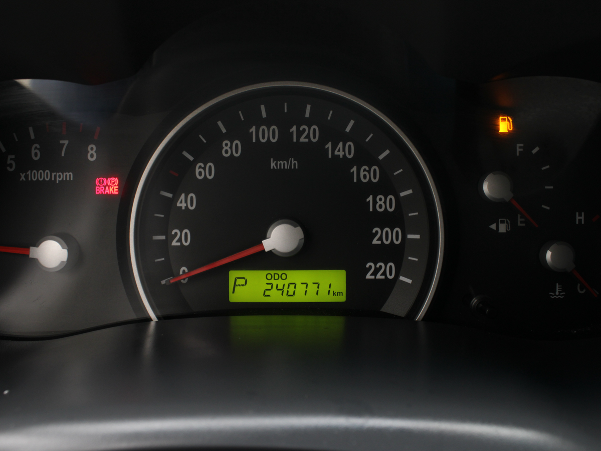 KIA CARNIVAL 2006