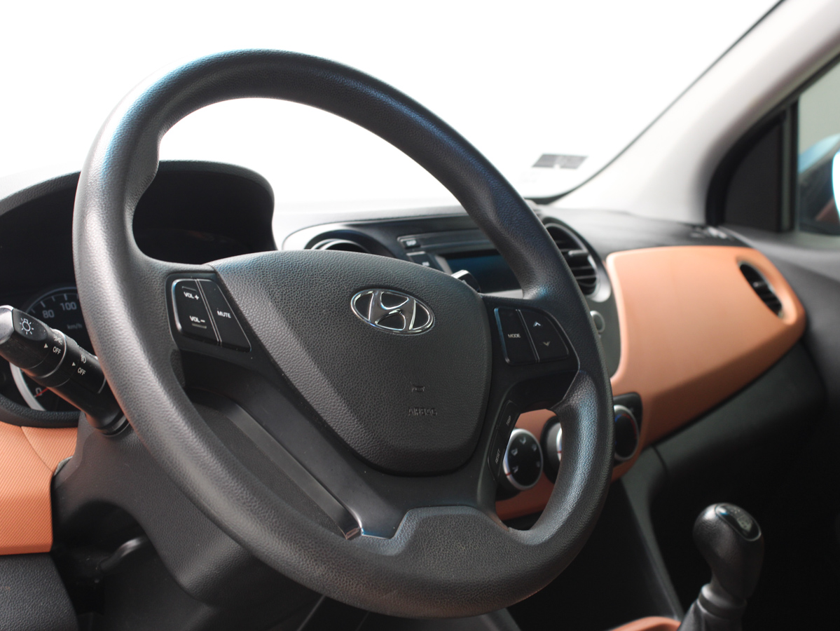 HYUNDAI GRAND I10 2015