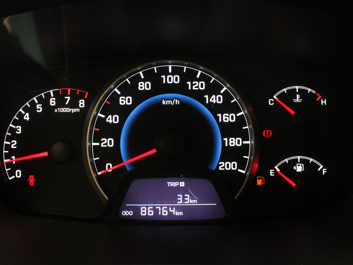 HYUNDAI GRAND I10 2015