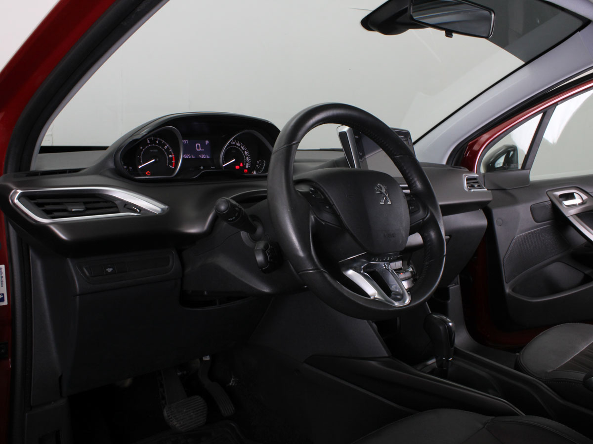 PEUGEOT 2008 FELINE AT 2019