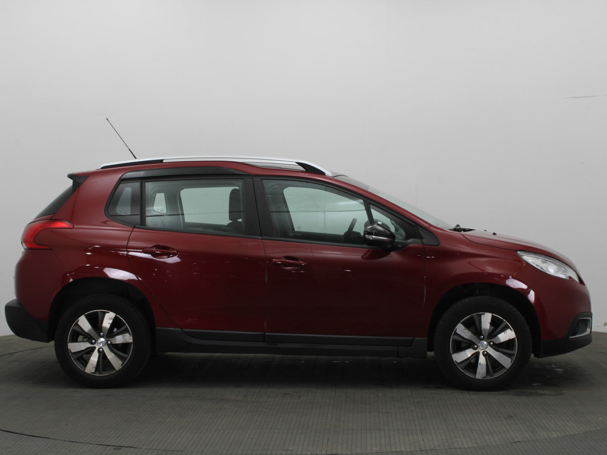 PEUGEOT 2008 FELINE AT 2019