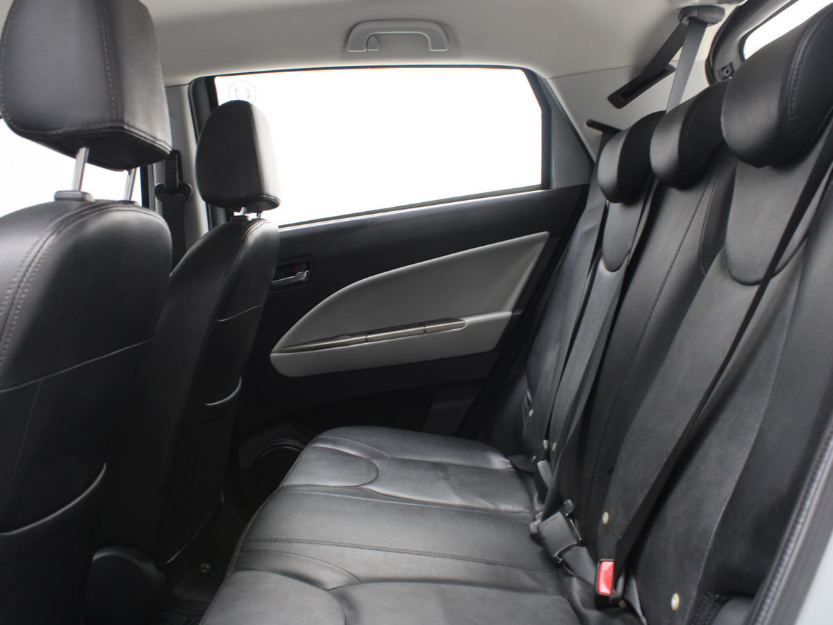 GEELY 515 2012