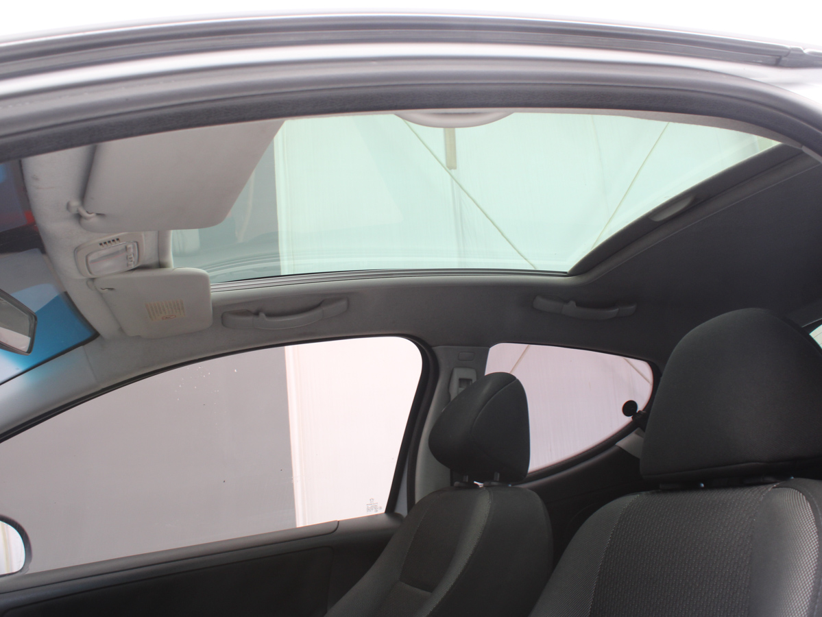 PEUGEOT 207 ACTIVE 2011