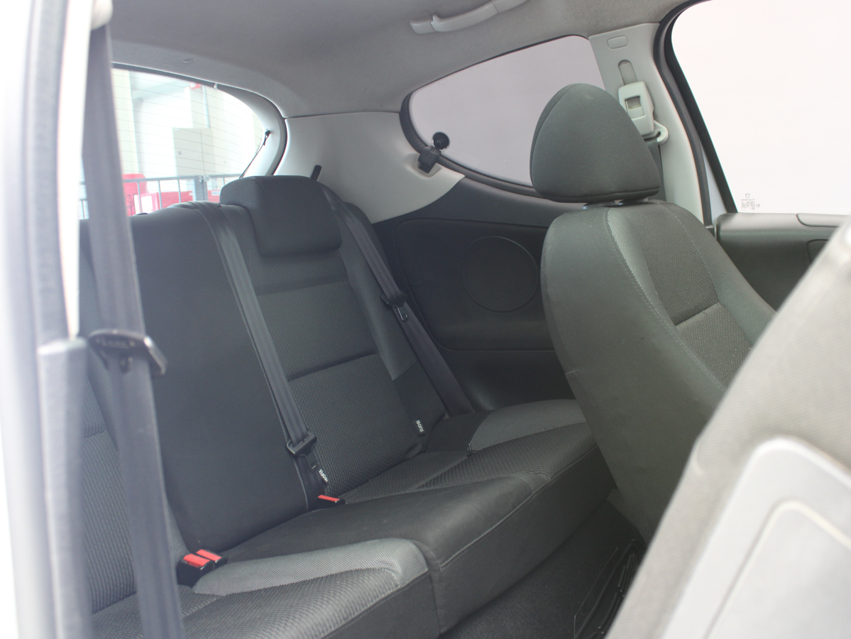 PEUGEOT 207 ACTIVE 2011