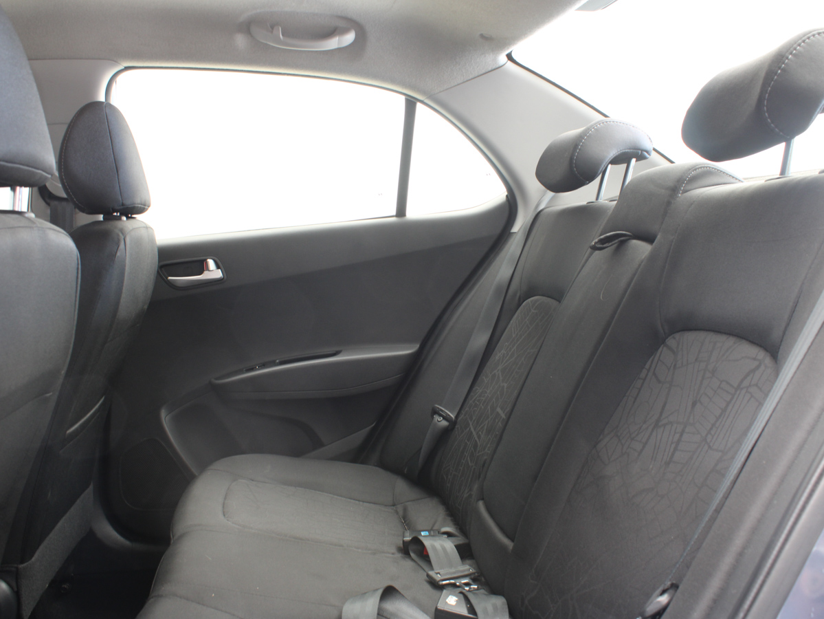 HYUNDAI GRAND I10 2015