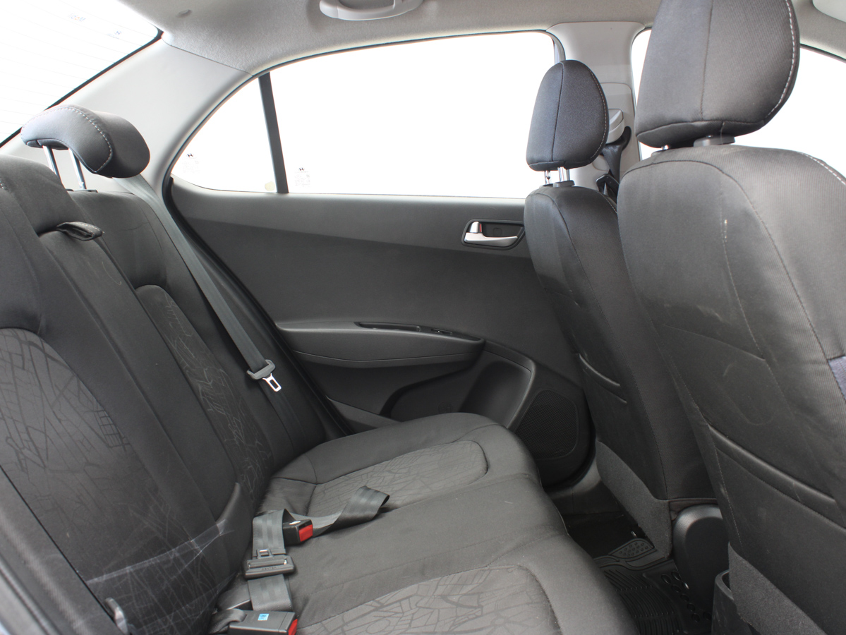 HYUNDAI GRAND I10 2015