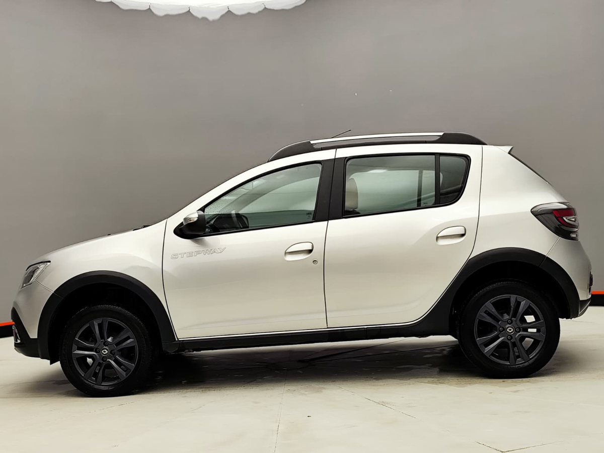 RENAULT STEPWAY AT 2020