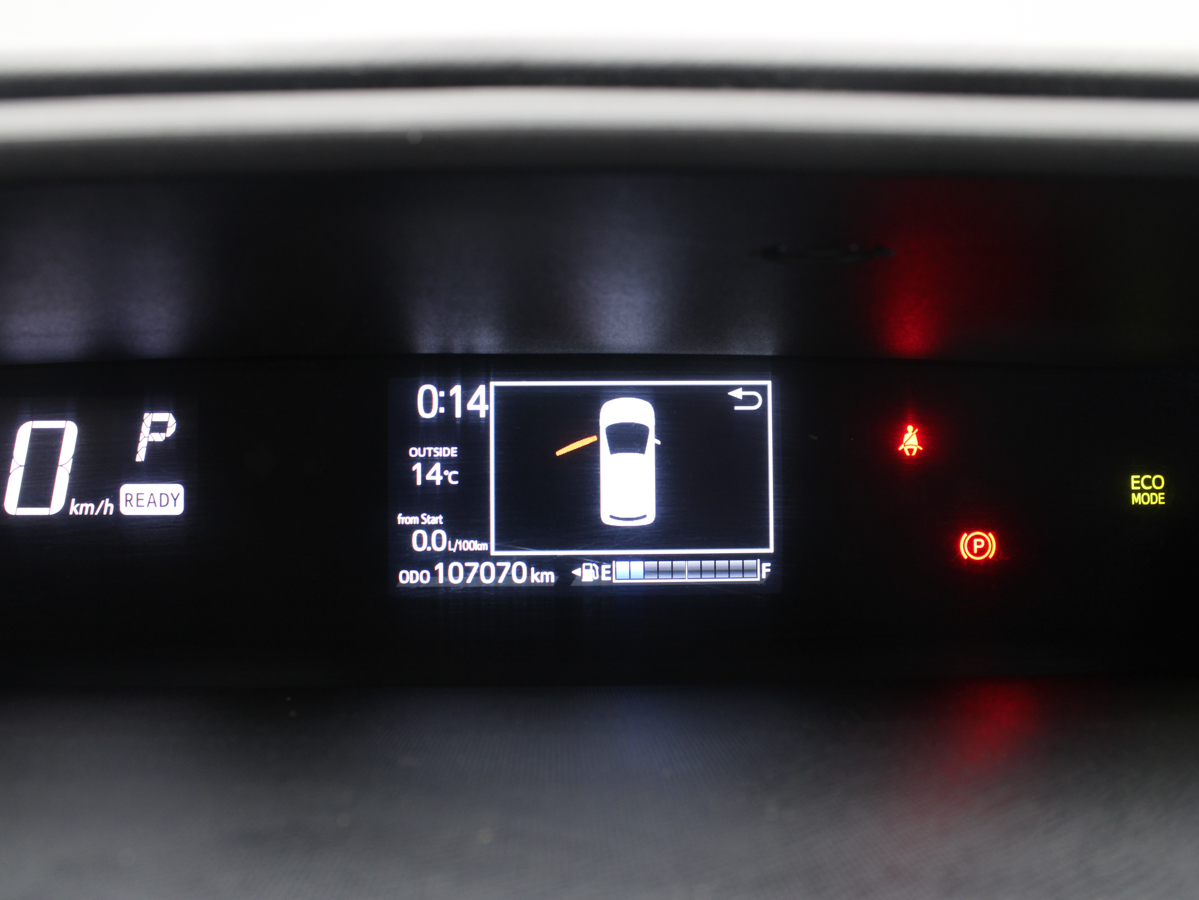 TOYOTA PRIUS C 2019