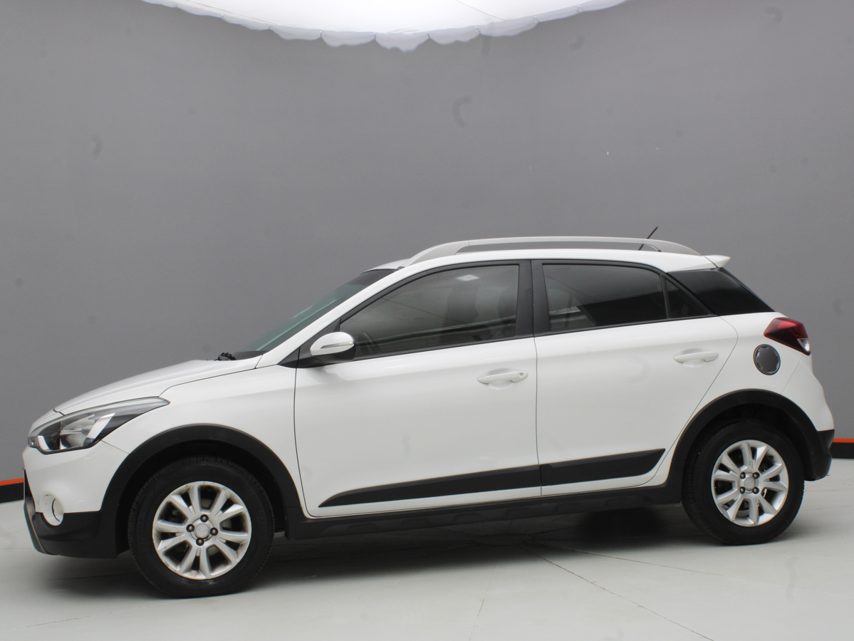 HYUNDAI I20 ACTIVE 2016