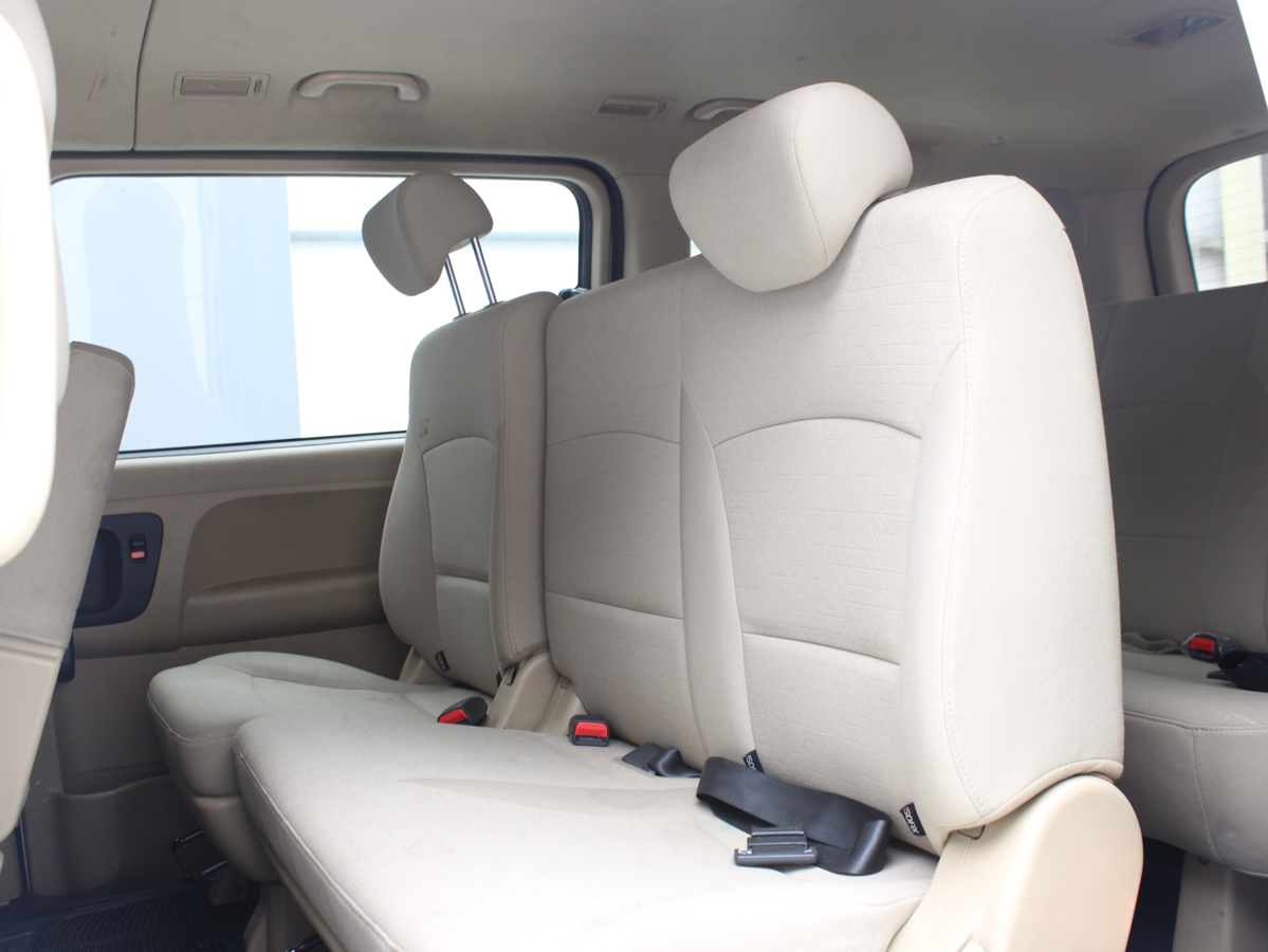 HYUNDAI H1 MINIBUS 2021