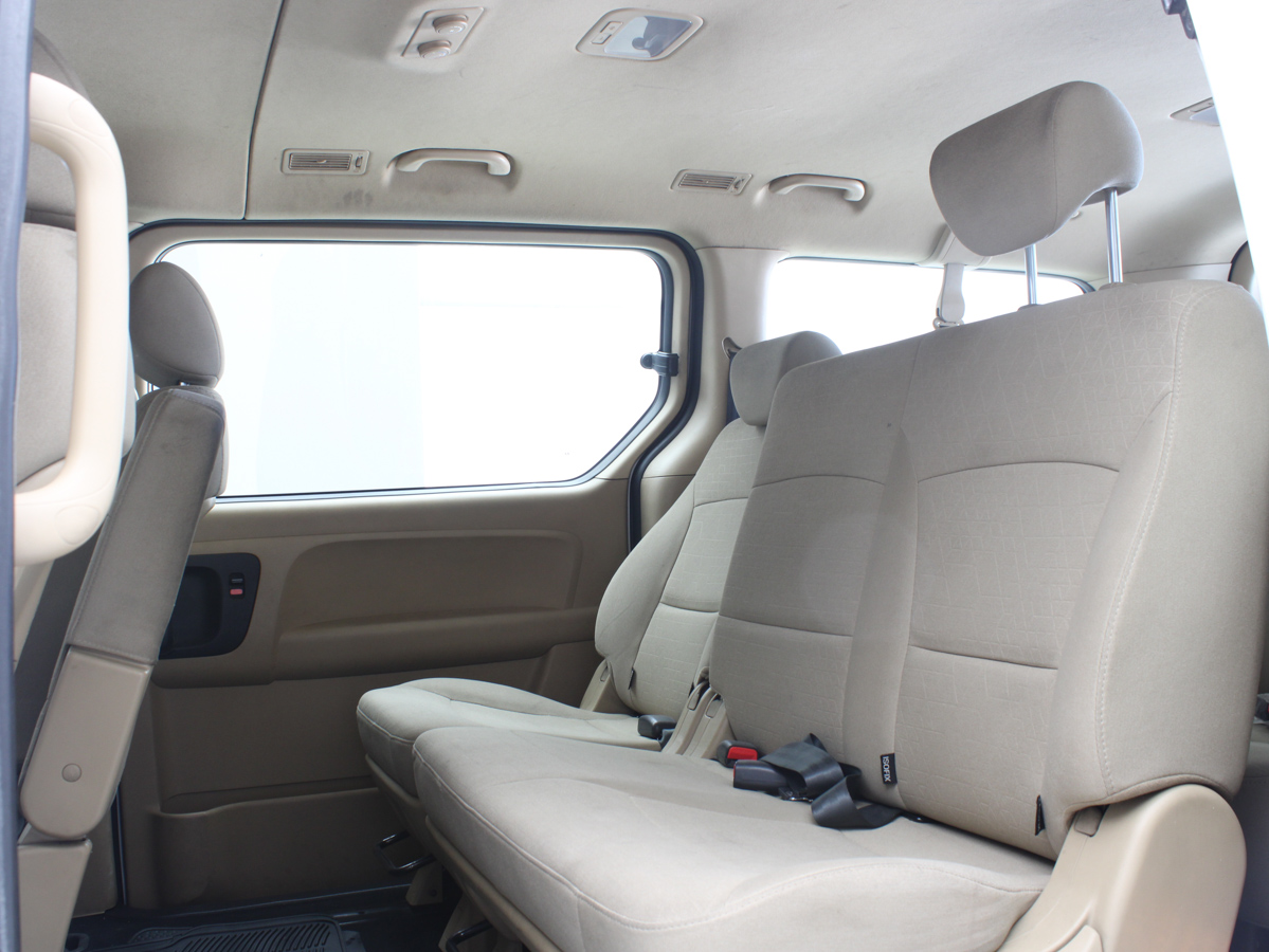 HYUNDAI H1 MINIBUS 2020