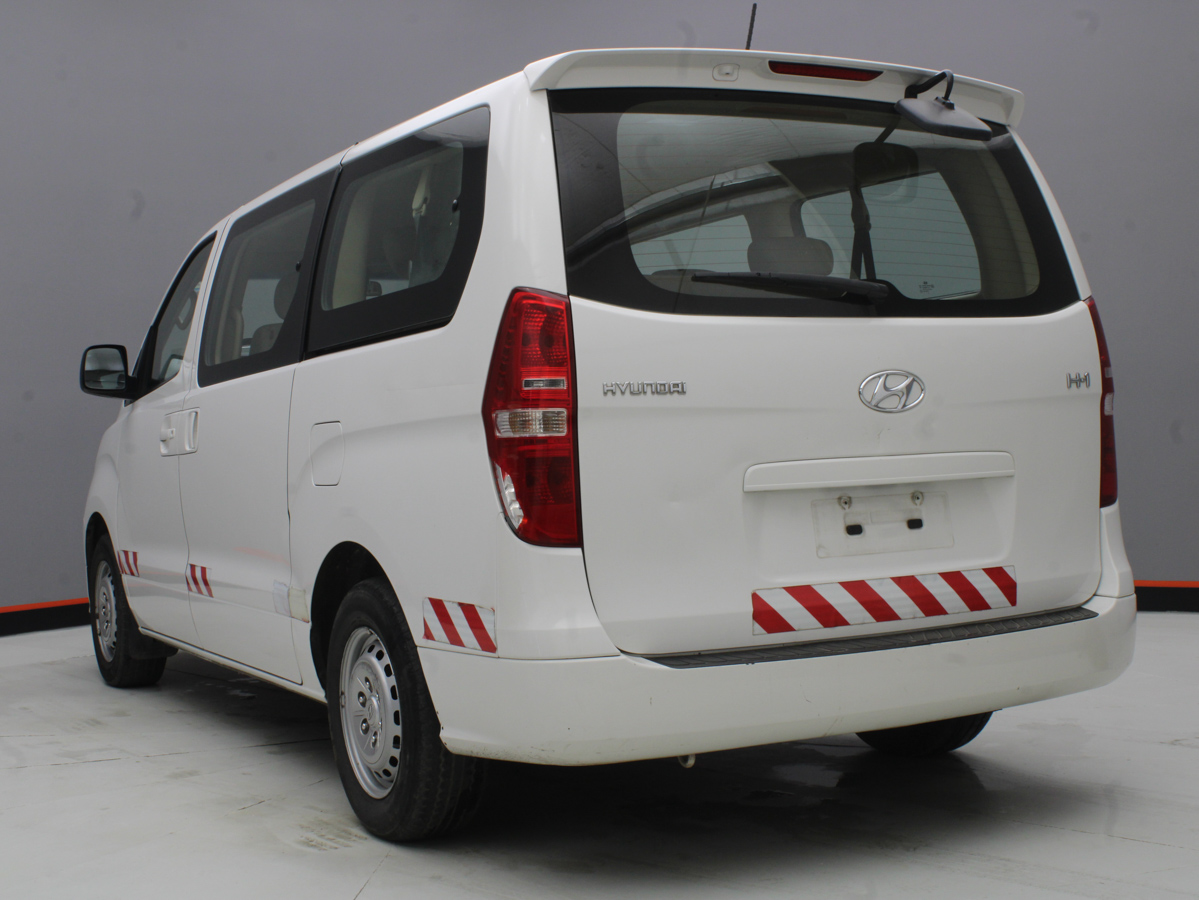 HYUNDAI H1 MINIBUS 2020