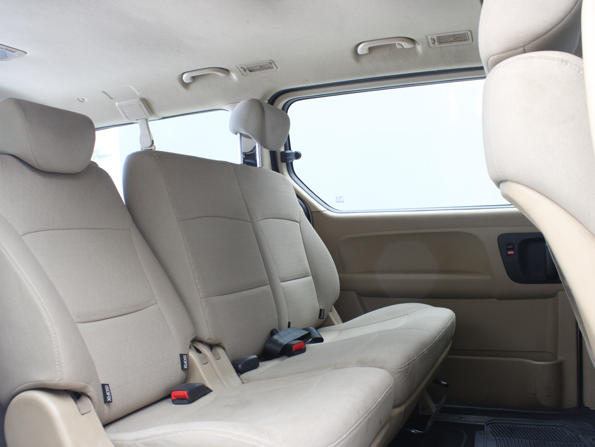 HYUNDAI H1 MINIBUS 2020