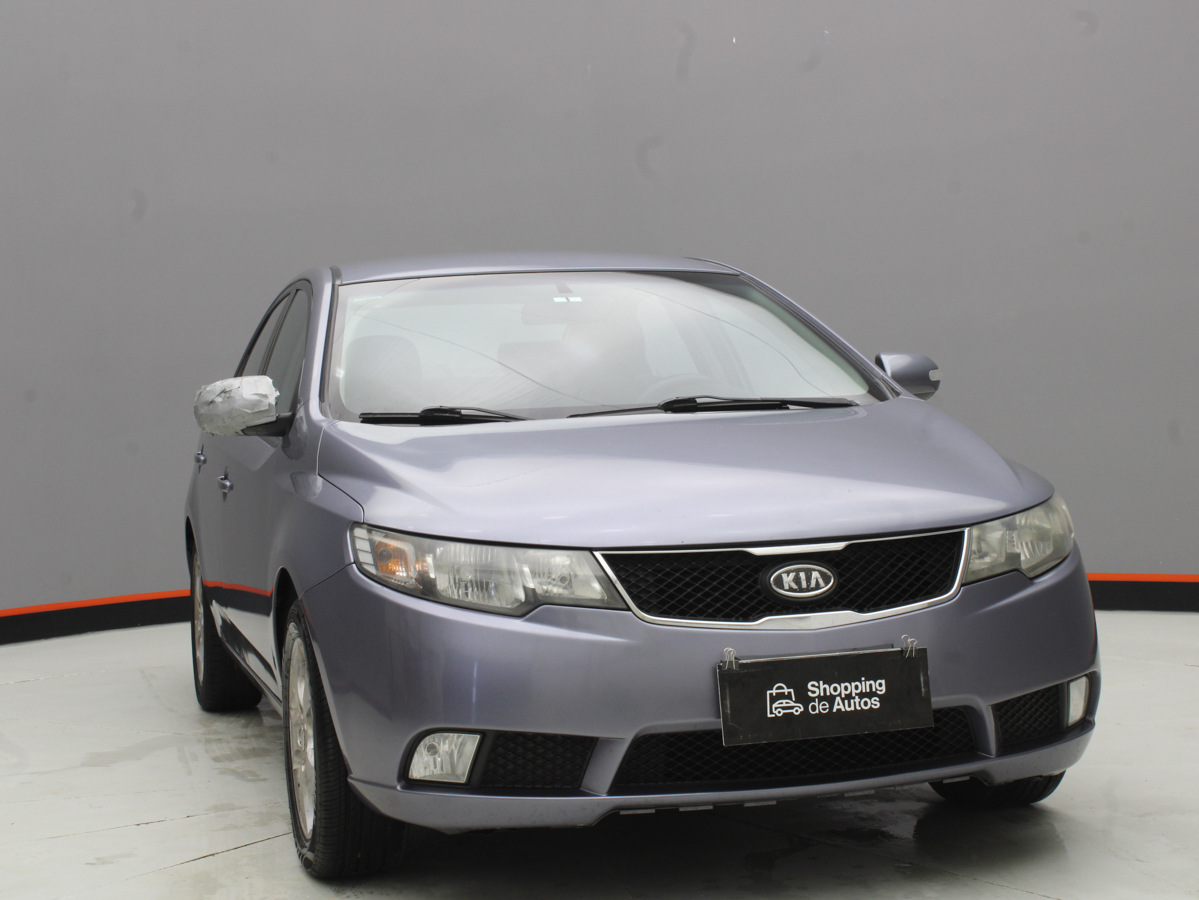 KIA CERATO 2011