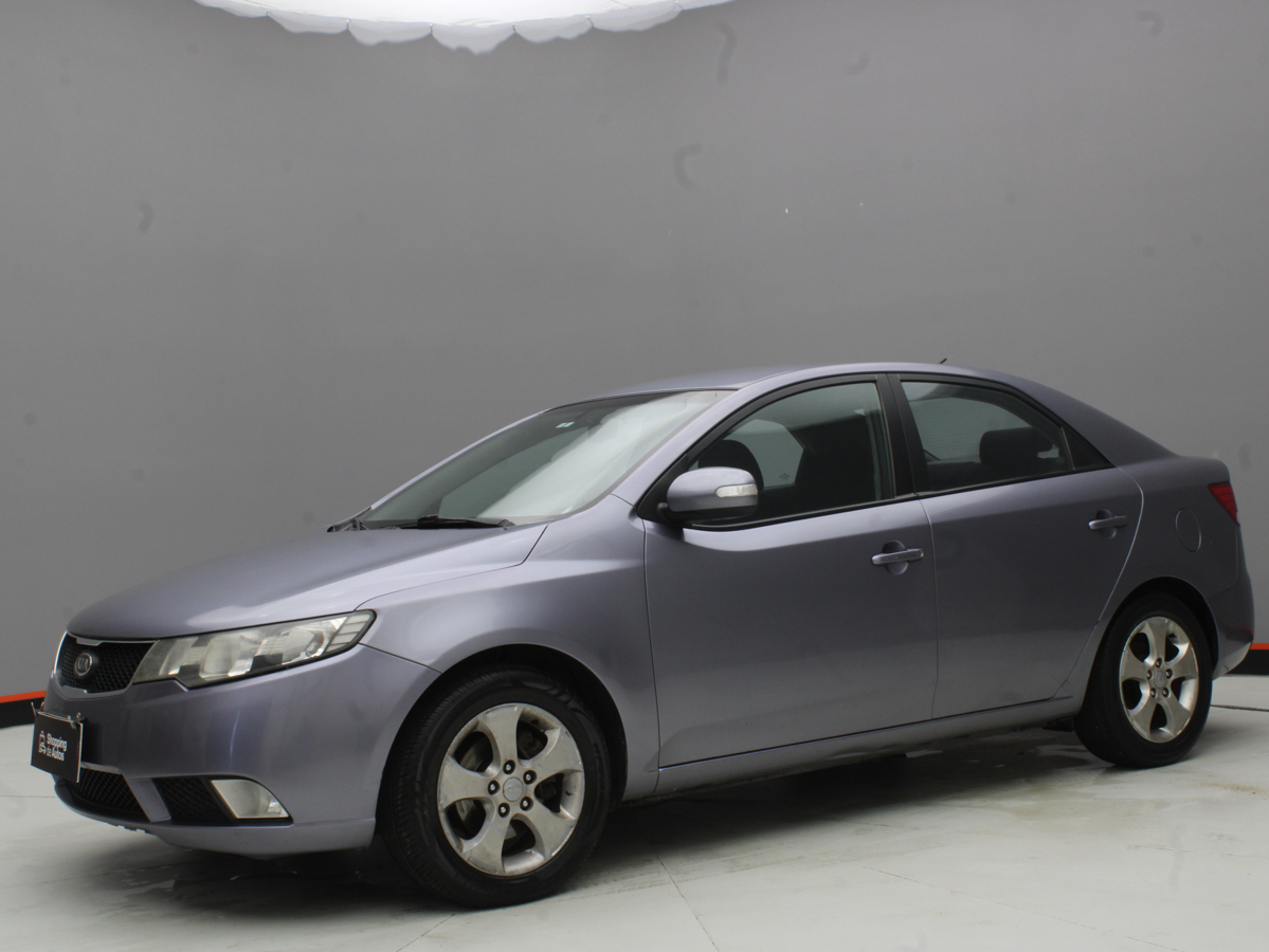 KIA CERATO 2011