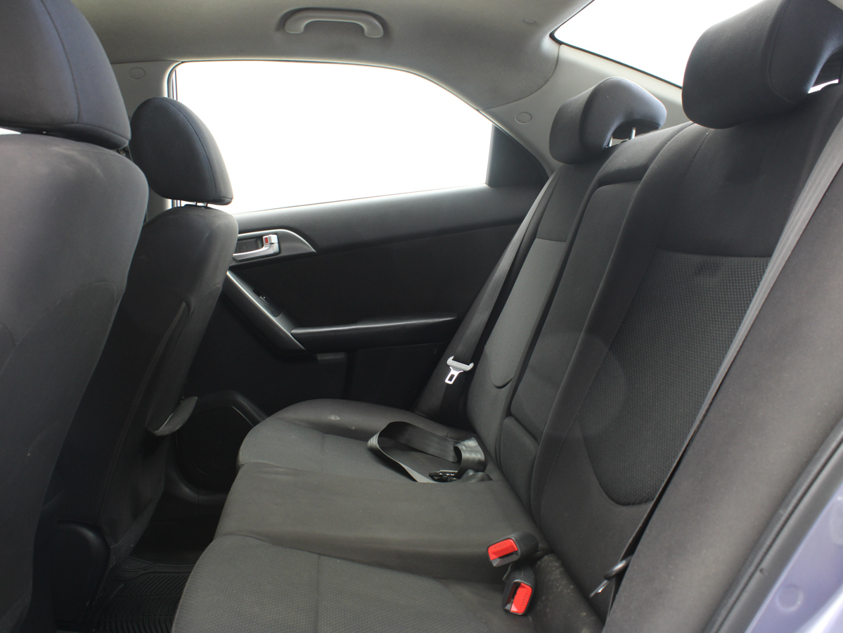 KIA CERATO 2011