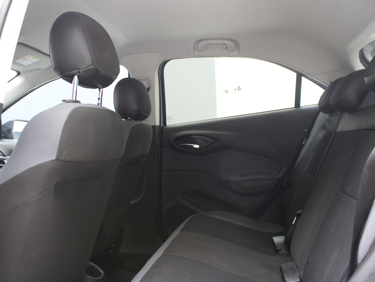 CHEVROLET ONIX ACTIV 2019